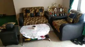 Kursi Sofa Komplit Meja dan Bantal