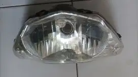 Mika lampu utama dan sein Mio smile