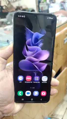 Samsung Galaxy Z Flip 3 Black