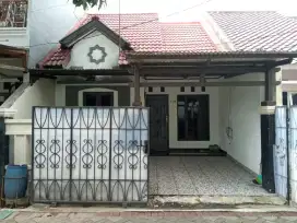 Dijual Rumah Islamic Village Karawaci