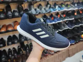 Sepatu Sport Olahraga Jogging Jumbo