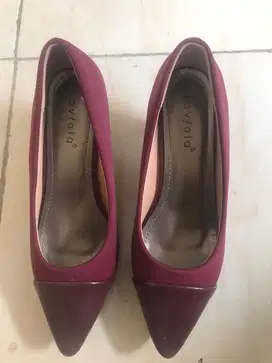 Dijual cepat sepatu Maroon uk.37