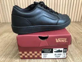 VANS V2940 LE All Black Canora