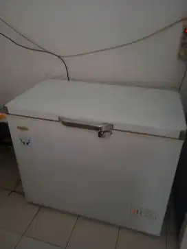 Frizeer Box 300 Liter