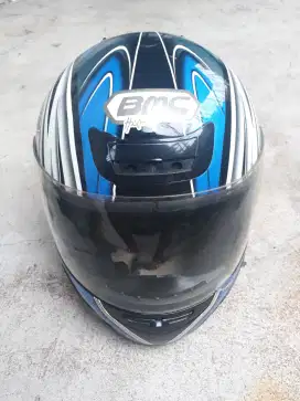 Helm bmc biru hitam