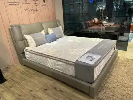 OLA BED KING SIZE CELLINI Original 180x200 (tempat tidur tanpa kasur)