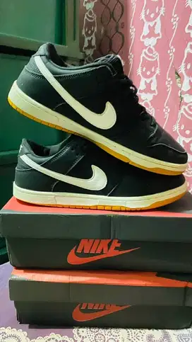 Nike SB Dunk low Black Gum 42