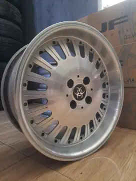 Velg R16 pcd 4x100 lebar 7 ET40 ada 4bj