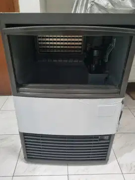Undercounter ice machine Manitowoc UGE0020A
