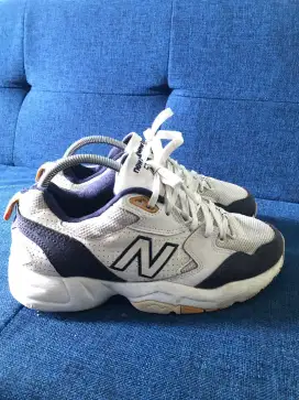 SEPATU NEW BALANCE 708