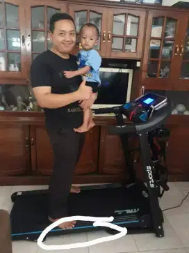 Alat fitness treadmill elektrik tipe Tl 619 warna biru