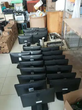 Dibeli Monitor Komputer Laptop Printer Server Komponen Komputer Rusak