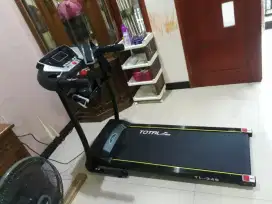 Alat fitnes treadmill elektrik TL 246 terbaru