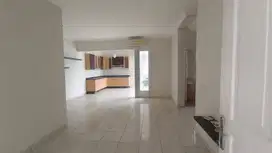Di jual murah rumah di Victoria river Park BSD Tangerang Selatan
