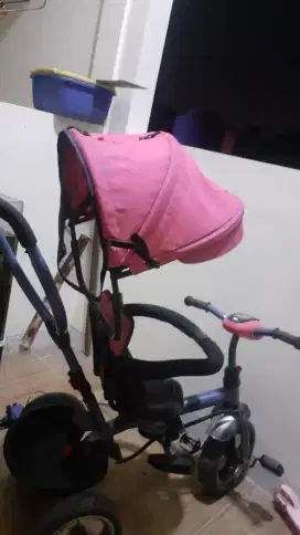 Sepeda anak model stroller