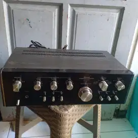 Amplifier sansui au-5900 sangat mulus