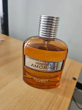 Pendora amorist