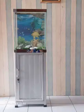 Jual Aquarium fulset dgn mejanya