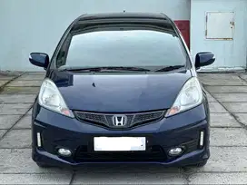 Honda jazz rs 2012 AT