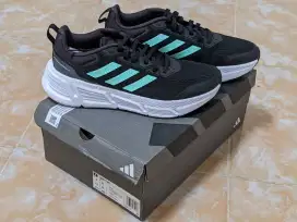 Adidas QUESTER running men HP2438