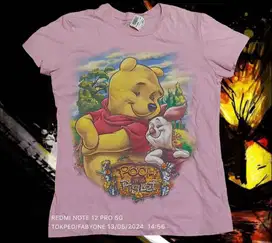 Kaos Atasan ViNTAGE DiSNEYLAND WiNNiE THE POOH AND PiGLET