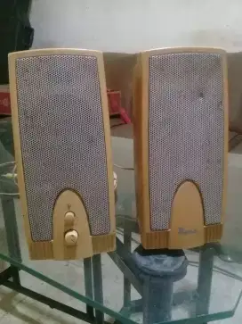 speaker merk genius kondisi normal.
