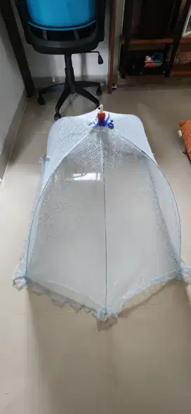 Kelambu bayi untuk tidur