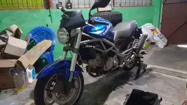 CAGIVA RAPTOR IE 650