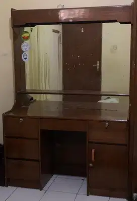 Meja Rias Kayu Jati