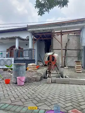 Tukang bangunan serba bisa ( pasang plafon, kramik, cat, bocoran,dll )