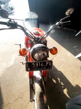 Honda benly s110 merah klasik jarang ada