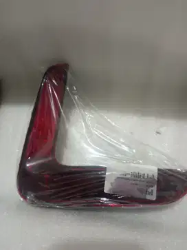reflektor belakang wuling confero (kiri)