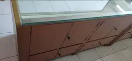 Dijual meja etalase kaca