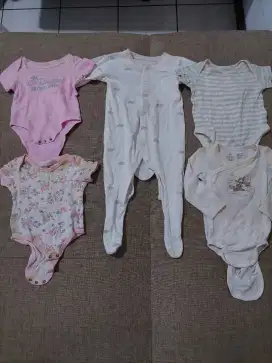 Bodysuit jumper 9 bulan dan sleepsuit