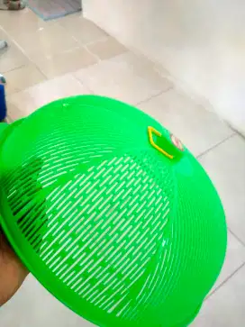 RAK PIRING MINIMALIS MEREK KRISCHEF DAN TUDUNG SAJI DIAMETER 35CM