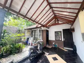 Dijual rumah harga murah di Bintaro Jaya dekat sekolah Alazhar Bintaro