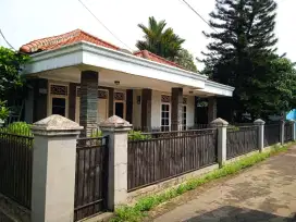 VILLA CIOMAS BOGOR