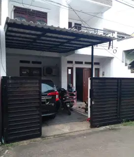 Jual Cepat Rumah 2Lantai FullFurnished Di Taman Kedaung Ciputat