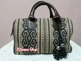 Tas Kulit Motif Tenun/Leather Bag