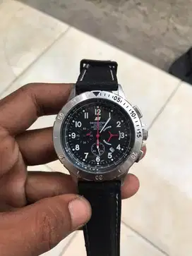 jam tangan swiss army