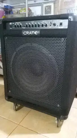 Ampli bass 15 inch merk CRATE  BT 100 ori