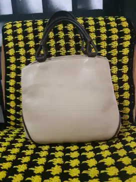 Handbag/bucket bag yumi katsura preloved tjap karoeng