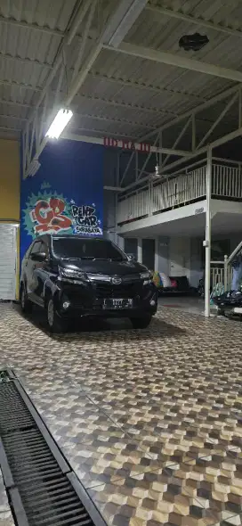 Sewa | Rental | persewaan mobil Surabaya