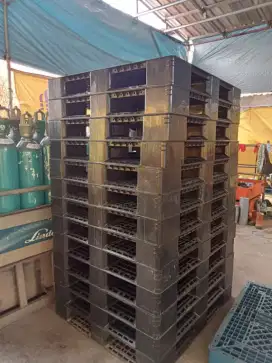 Jual beli pallet plastik