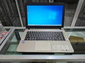 Asus VivoBook X441M Celeron N4000 UHD Ram 4GB/HDD 1TB Bagus