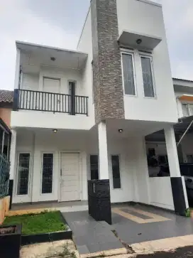 Mahagoni Park Bintaro Jaya, rumah sudah renovasi siap huni