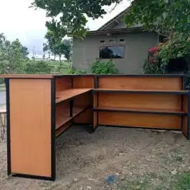 Meja bar bisa costum hrg terjangkau