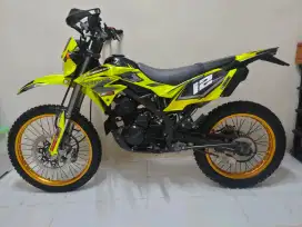 Kawasaki D-Tracker 2019 - Low KM