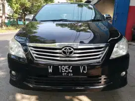 DP30jt Toyota kijang Innova 2.0G Bensin Manual 2013 Hitam Kredit Murah