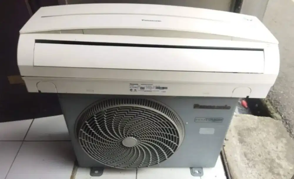 AC Panasonic ½ PK R32